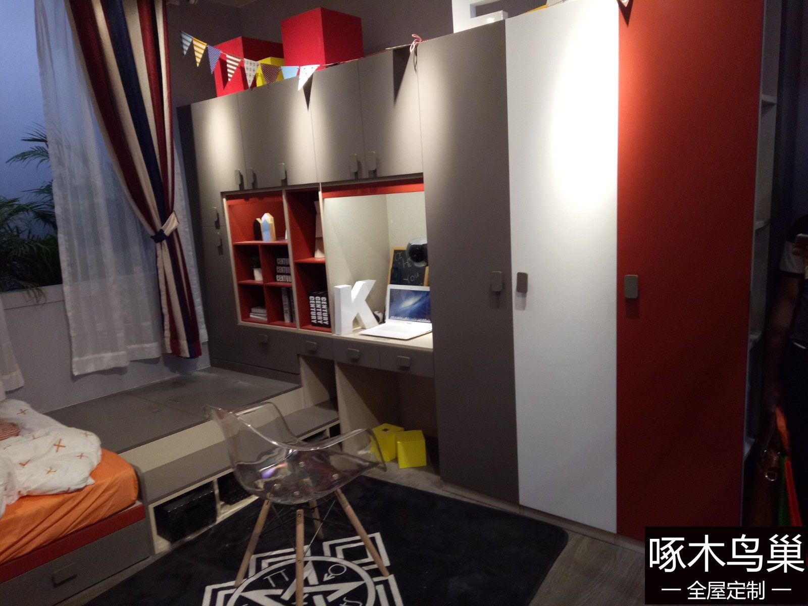 儿童平开门衣柜2