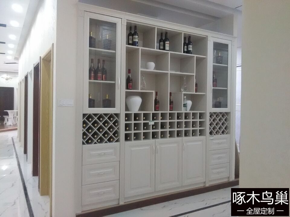 欧式酒柜6