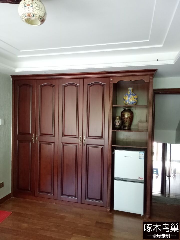 实木衣柜10