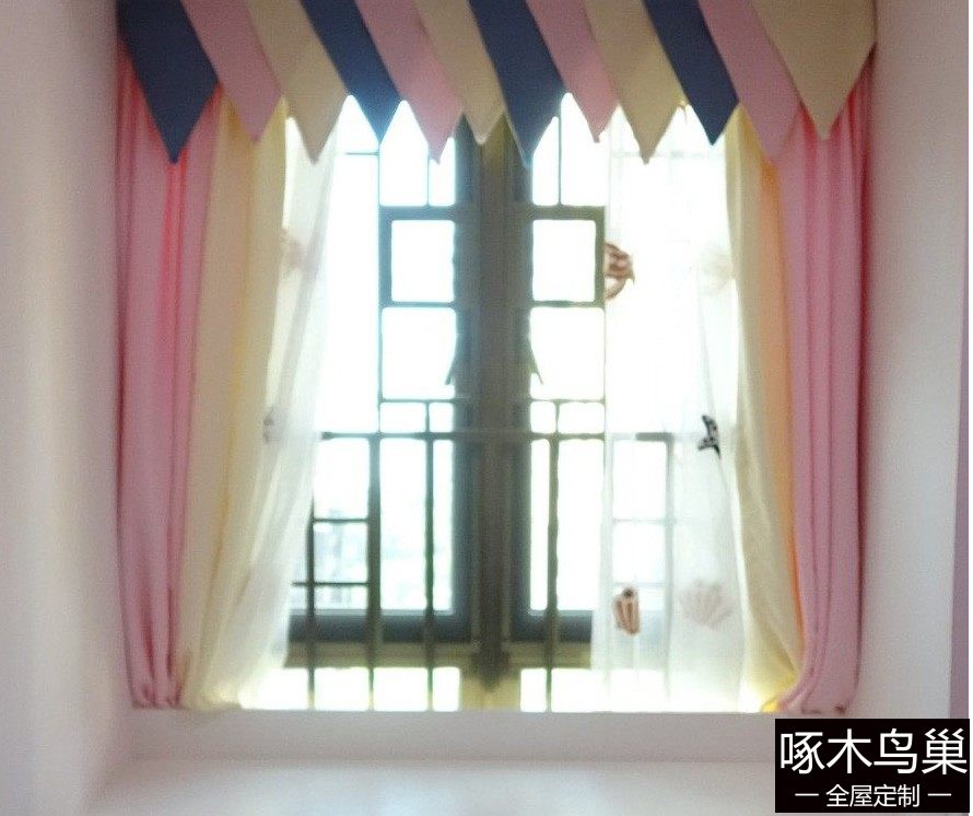 粉红系列儿童飘窗柜