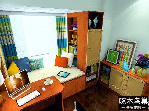 飘窗书房装修效果图 7㎡书桌的放置恰到好处